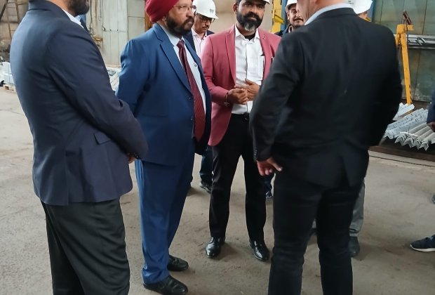 ee9cc4d1-4814-46da-8163-35851f189af4.jpg